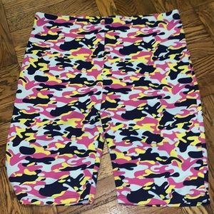 Pink camo biker shorts
